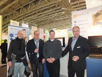 Am Stand von Hartmut Koch